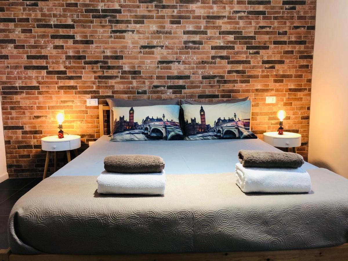 Appartement Blaxej, Nel Cuore Di Verona, Moderno Ed Elegante, 4 Posti Letto, Wi-Fi, Self Check In Extérieur photo