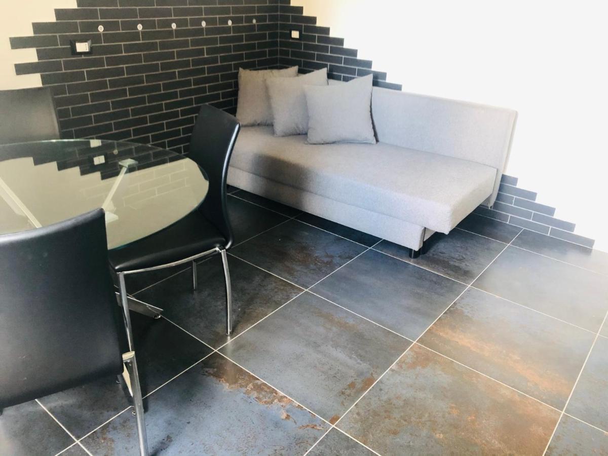 Appartement Blaxej, Nel Cuore Di Verona, Moderno Ed Elegante, 4 Posti Letto, Wi-Fi, Self Check In Extérieur photo