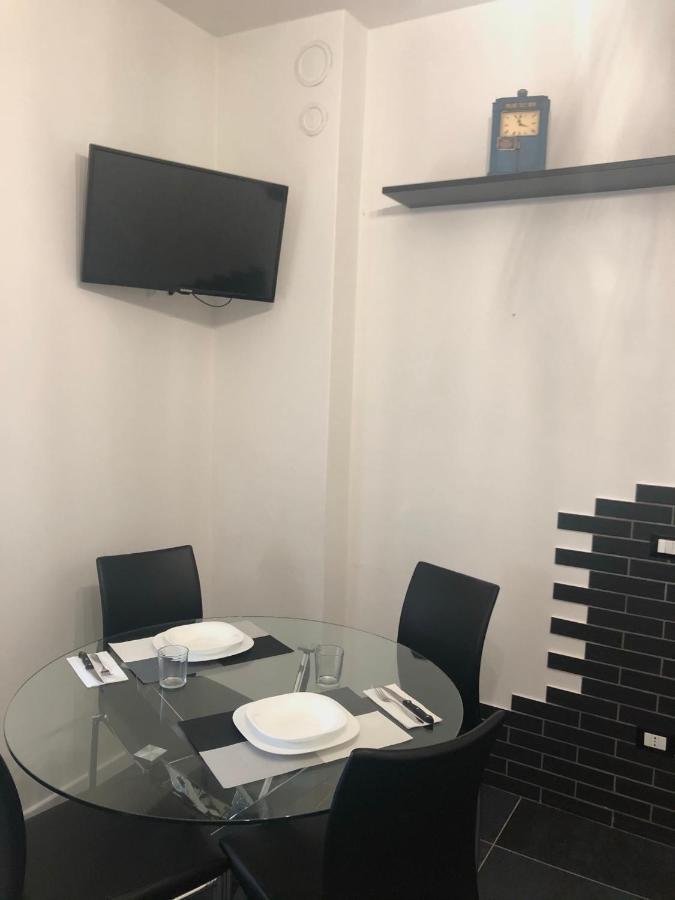Appartement Blaxej, Nel Cuore Di Verona, Moderno Ed Elegante, 4 Posti Letto, Wi-Fi, Self Check In Extérieur photo