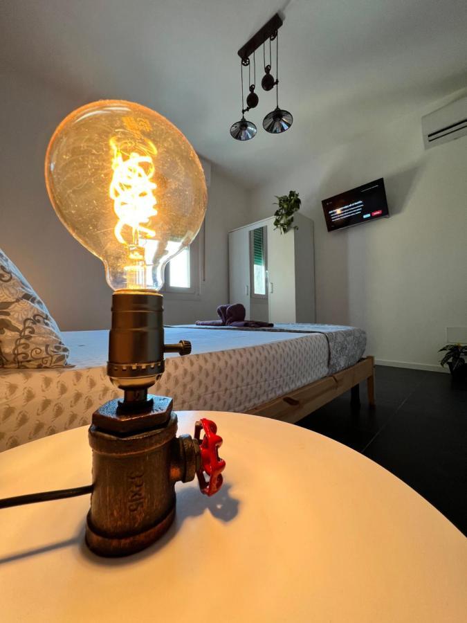 Appartement Blaxej, Nel Cuore Di Verona, Moderno Ed Elegante, 4 Posti Letto, Wi-Fi, Self Check In Extérieur photo